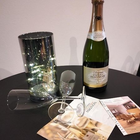 Love & Relax Épernay Esterno foto